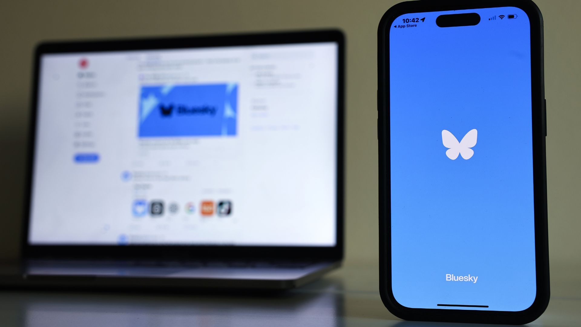 Chrome extension helps users reconnect Twitter friends on Bluesky