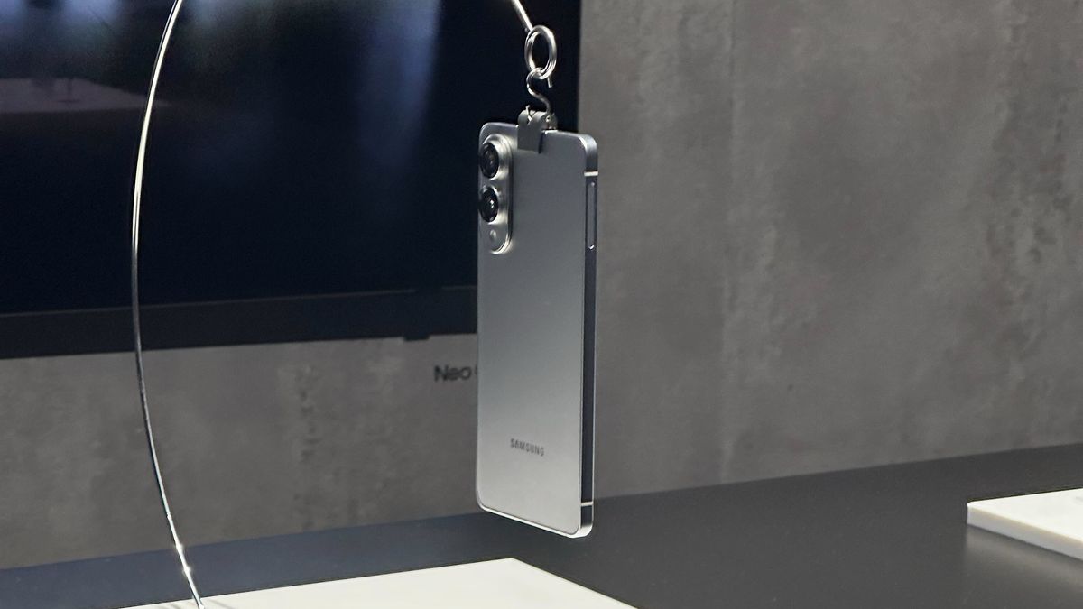 Galaxy S25 Edge is slightly delayed