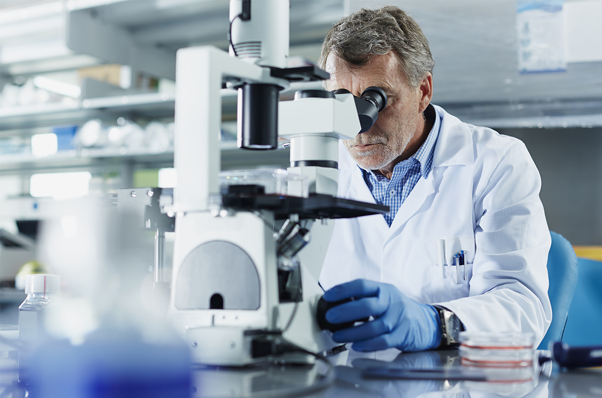 Scientists are fleeing US, thanks to Trump