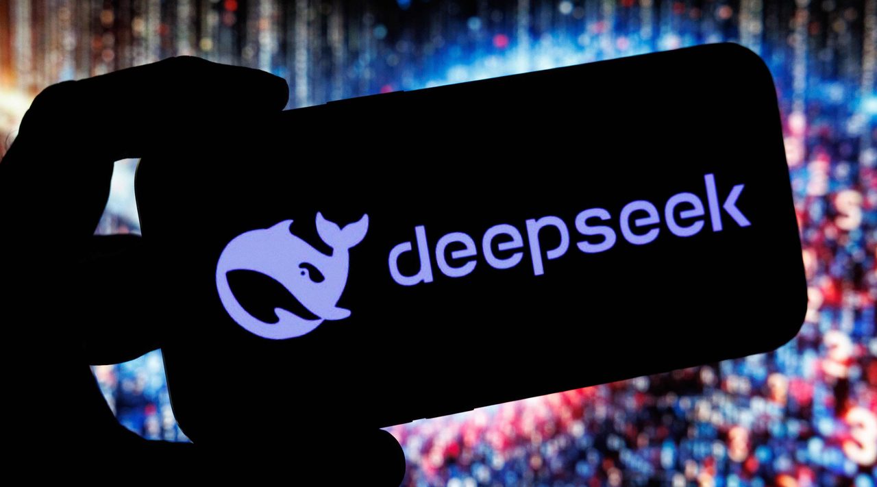DeepSeek raises B, marking a new era in the AI battle DeepSeek raises B, marking a new era in the AI battle